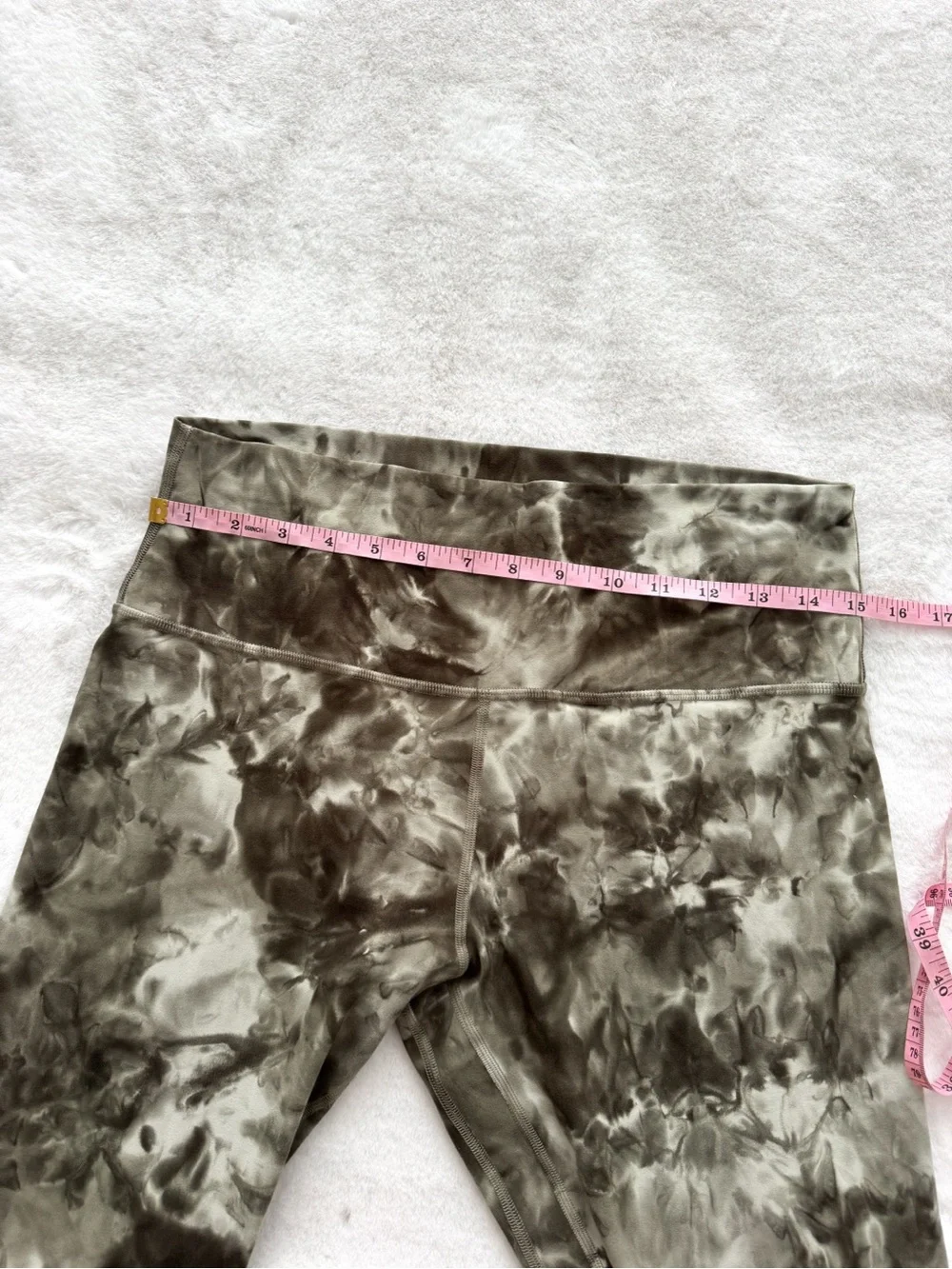 Lululemon Align High-Rise Pant 25” Diamond Dye Light Sage Medium Olive Size 12